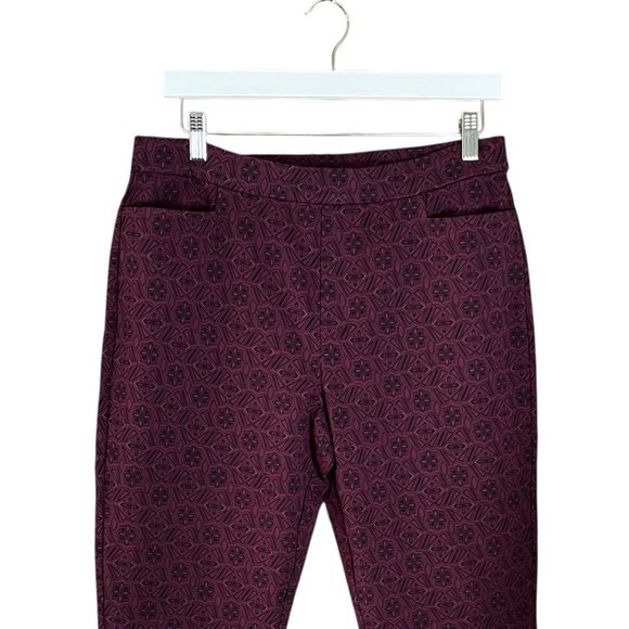 New Weekend by Susan Graver Ava Slim Leg Burgundy Geometric Print Pants Sze M - Picture 4 of 13